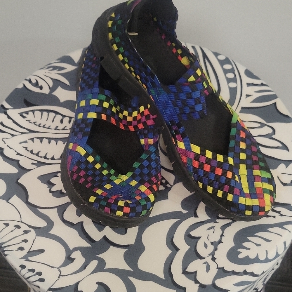 Coral Bay Multicolor Woven Sandals
